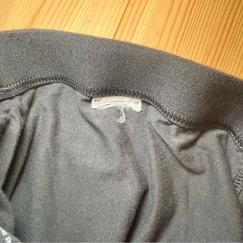 Adidas Women's Classic Black/Gray 3 Stripes Athletic Leggings Medium - Picture 4 of 5